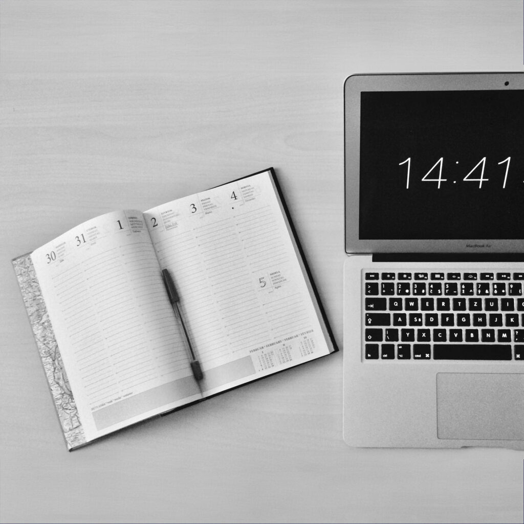 Employee Time Clock Machine Simplifies Workforce Management